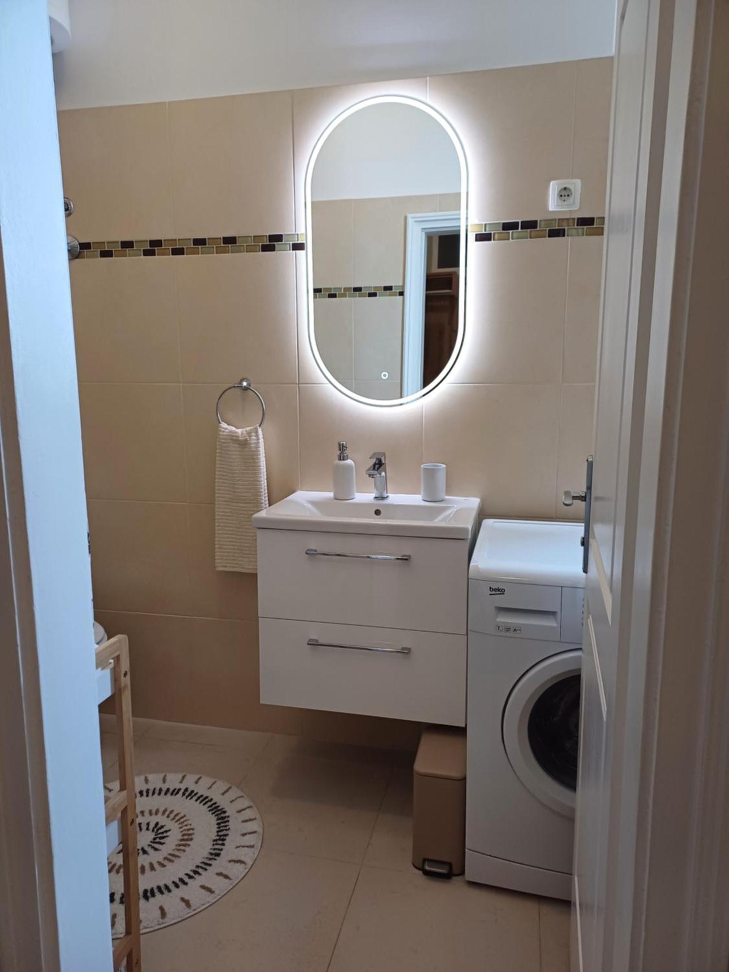 Apartment Zdenka - 100 M From The Beach Opatija Luaran gambar