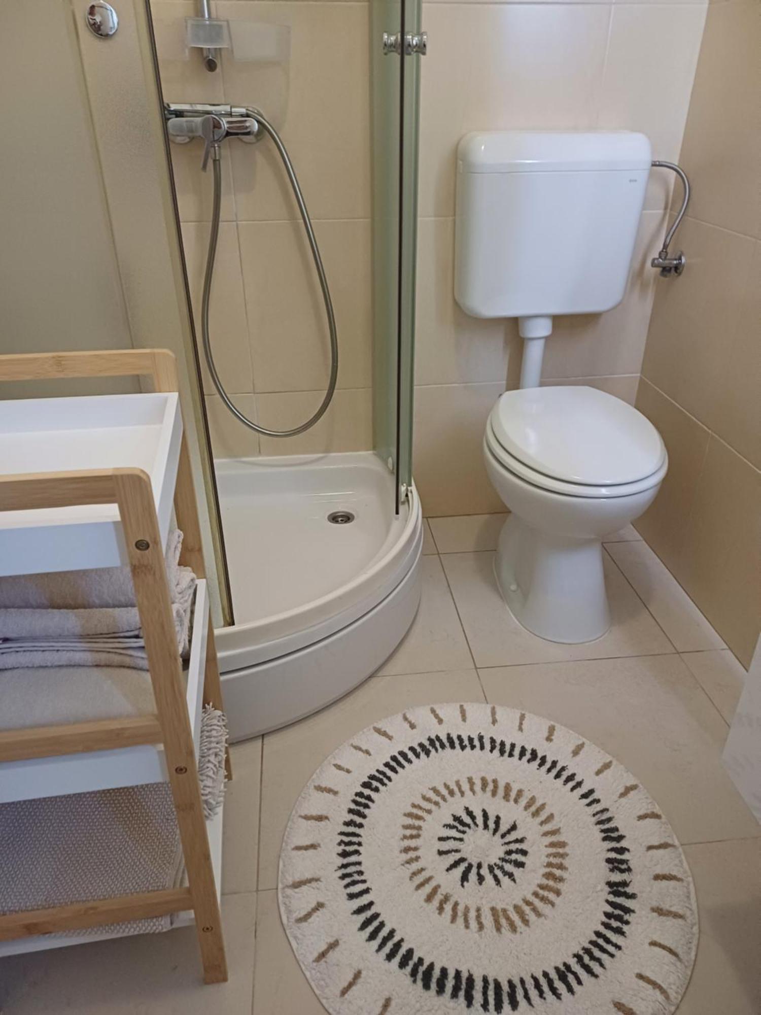 Apartment Zdenka - 100 M From The Beach Opatija Luaran gambar