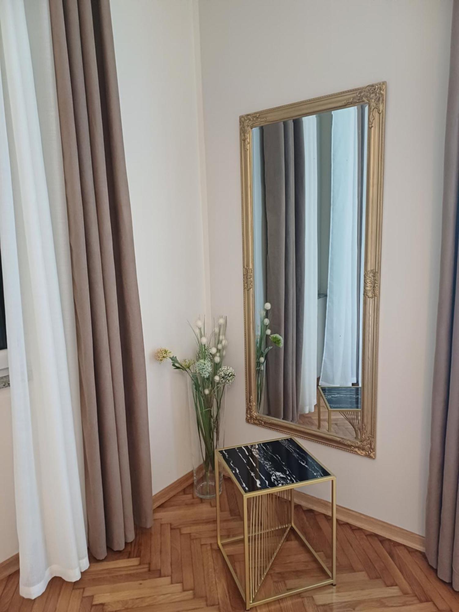 Apartment Zdenka - 100 M From The Beach Opatija Luaran gambar